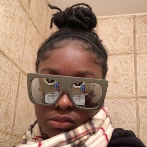 Meet your Posher, Micah